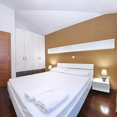 Apartment Sv. Petar *