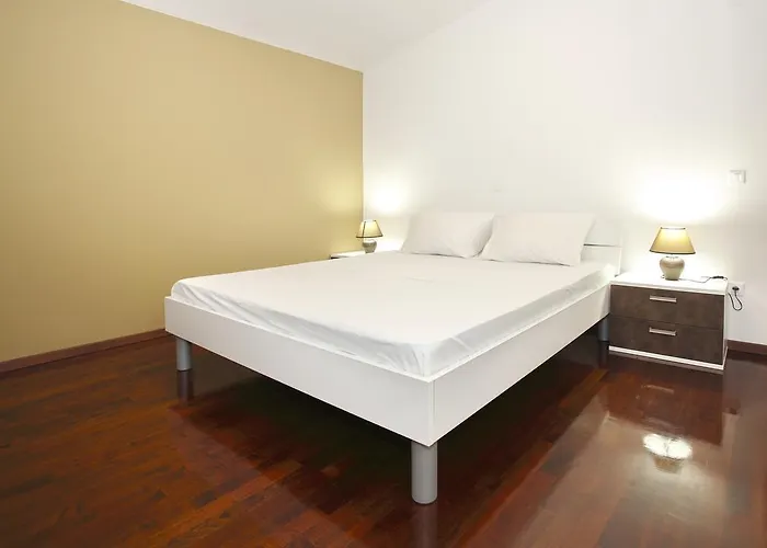 Sv. Petar سفيتي بيتار